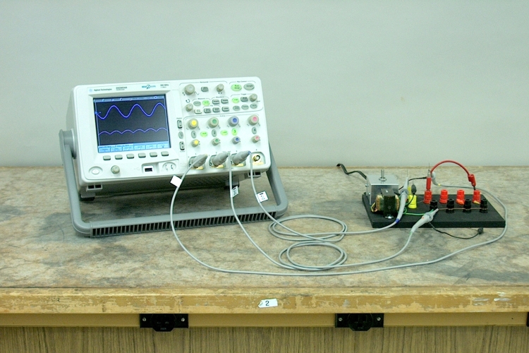 Full-wave rectifier circuit