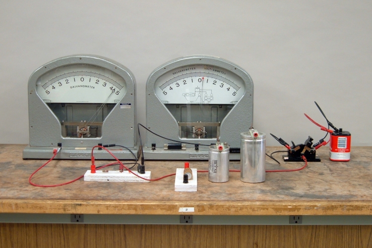RC circuit to galvanometer