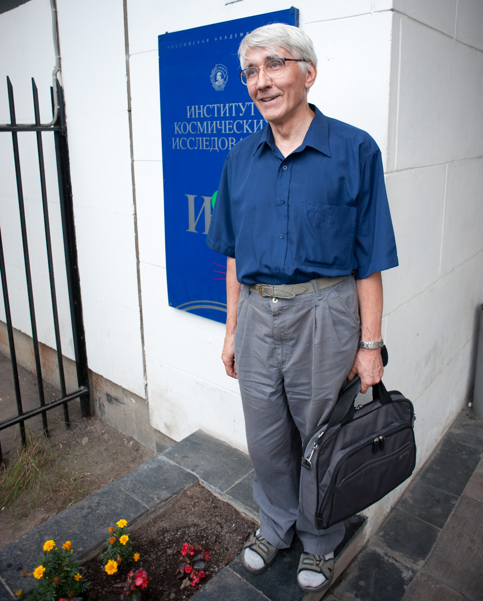 Mikhail Popov
      outside the ASC