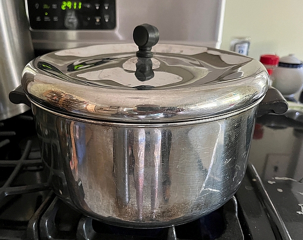 Stock pot after the lid was pressed in